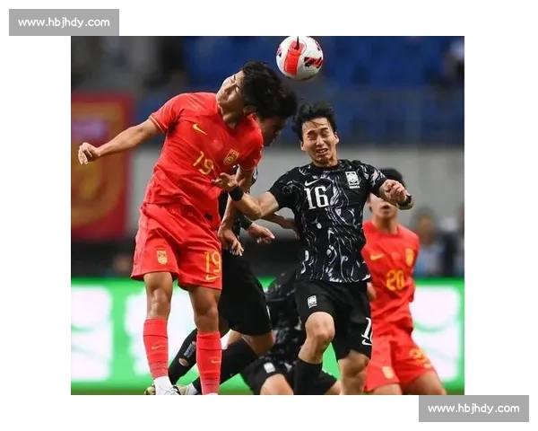 浙江队影院观赛收官：鲍盛鑫与球迷的 “家人时刻”