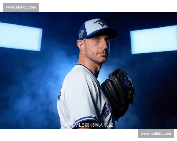 蓝鸟施耐德：MLB 打击姿势的 “模仿大师”